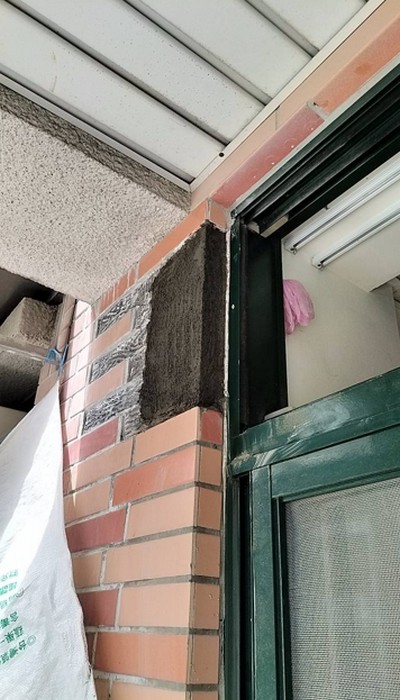 台中外牆二丁掛修補, 台中二丁掛施工, 台中二丁掛工程, 台中磁磚修補, 台中豐原貼磁磚